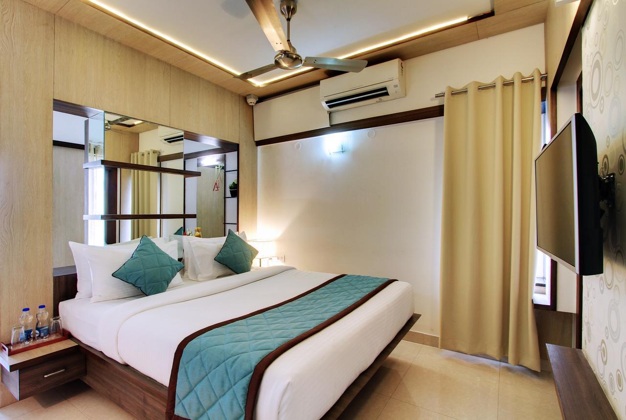 White Castle Boutique Apartment Hotel Bangalore Exterior foto